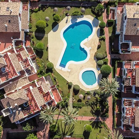 Seaside 3 Bedroom Penthouse Next To The In San Pedro Apartman