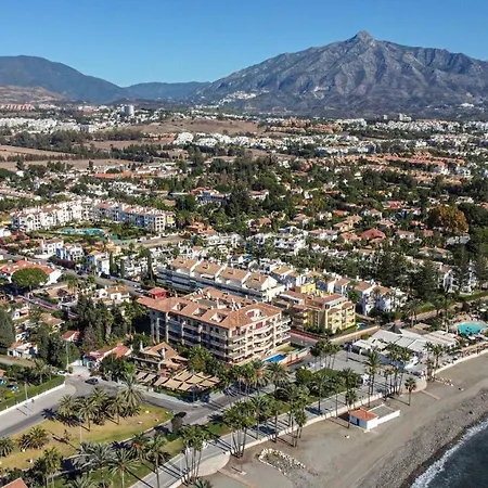 Seaside 3 Bedroom Penthouse Next To The In San Pedro Apartman