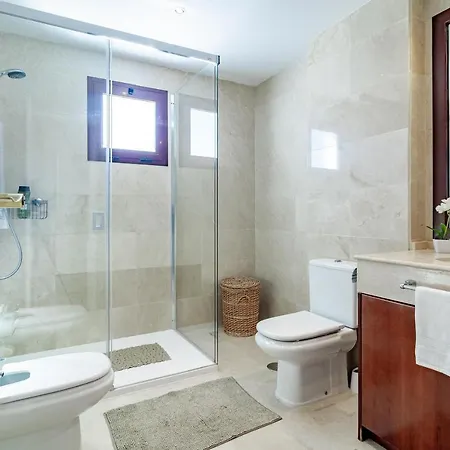 Seaside 3 Bedroom Penthouse Next To The In San Pedro Apartmán Marbella