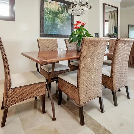Seaside 3 Bedroom Penthouse Next To The In San Pedro Appartamento *
